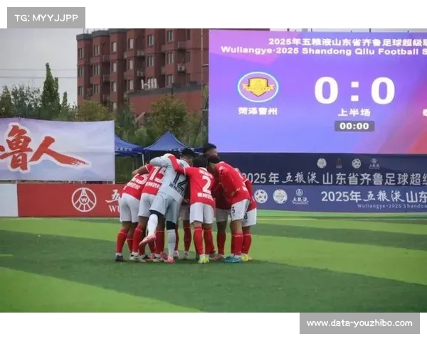 首轮多场比赛通过加时分出胜负,联赛竞争加剧。